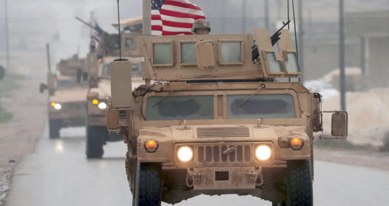 رتل مركبات عسكرية أميركية في شمال مدينة منبج (أ.ف.ب)