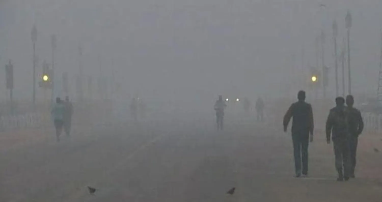 ضباب دخاني سام يلفّ نيودلهي... والتلوث يتفاقم