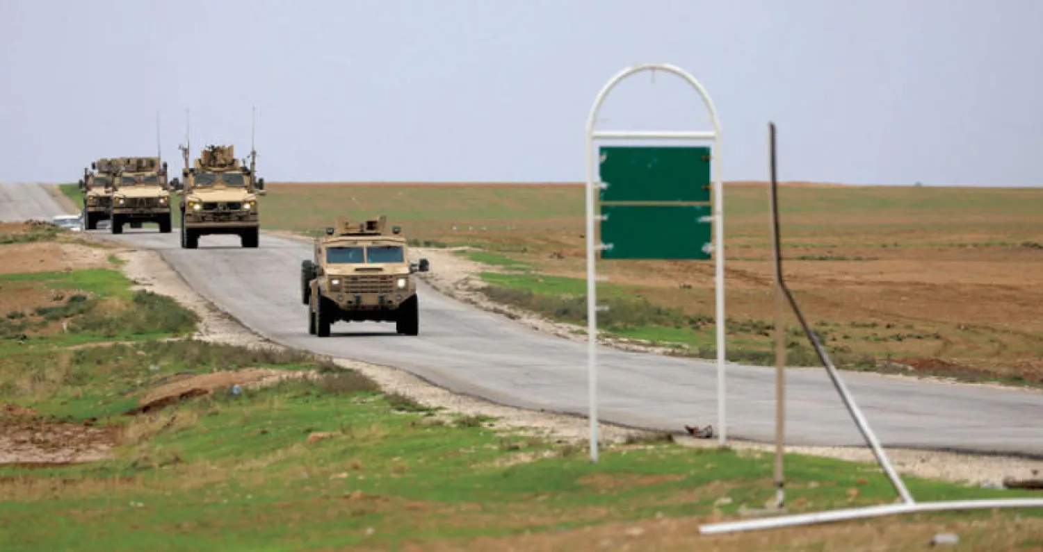 دورية أميركية قرب الحسكة شرق سوريا (رويترز)