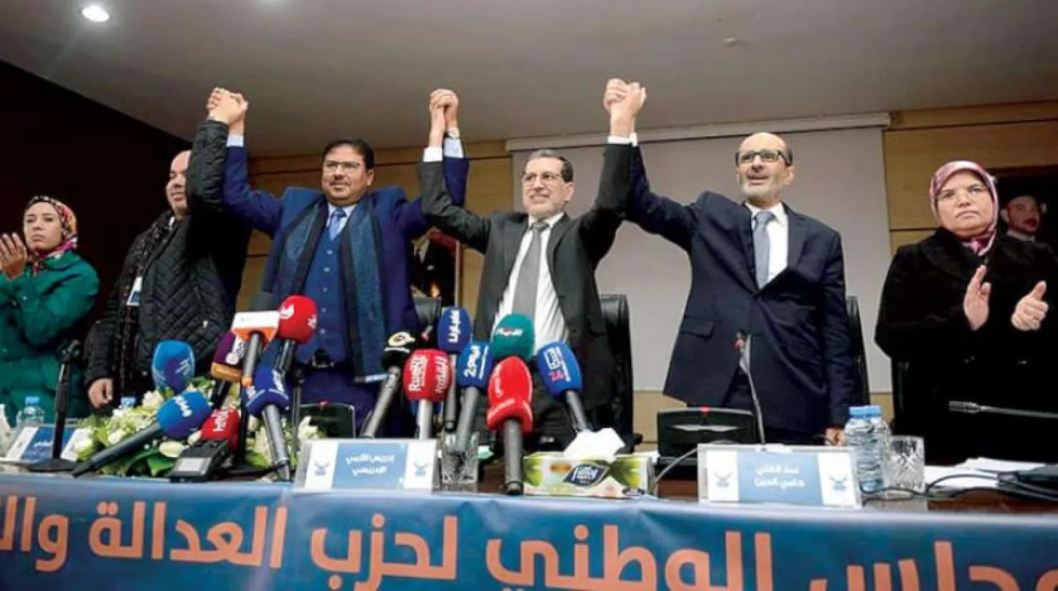 Sadeddin Osmani, Adalet ve Kalkınma Partisi’nin Olağan Ulusal Meclis Kongresi’ne başkanlık ederken (Şarku’l Avsat) 