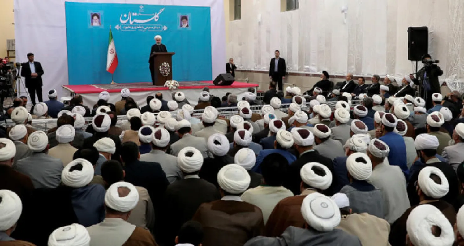 الرئيس الإيراني يلقي خطاباً بمحافظة غلستان شمال البلاد أمس (الرئاسة الإيرانية)