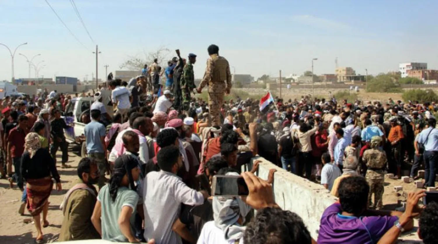 A funeral setting for the late head of  Yemeni intelligence service Major General Mohammad Tamah in Aden, EPA

