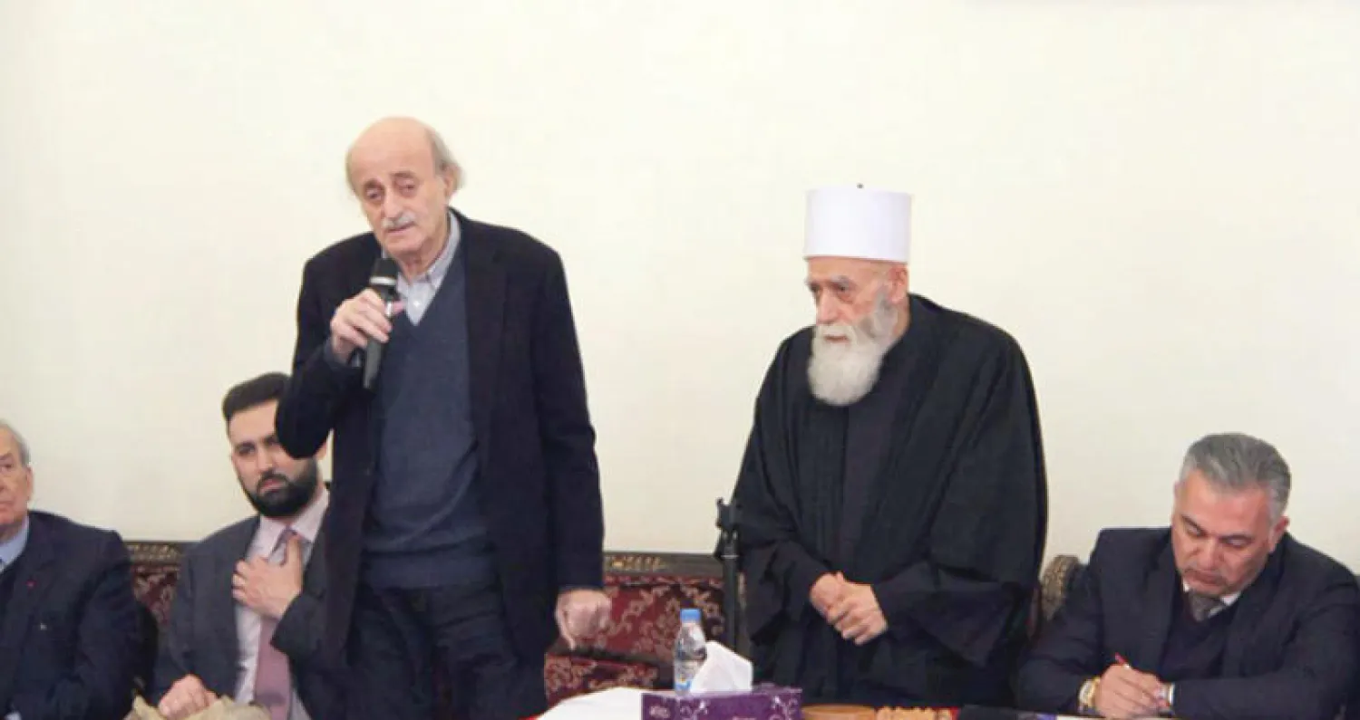 وليد جنبلاط متحدثا في اللقاء الدرزي أمس (موقع جريدة الأنباء)