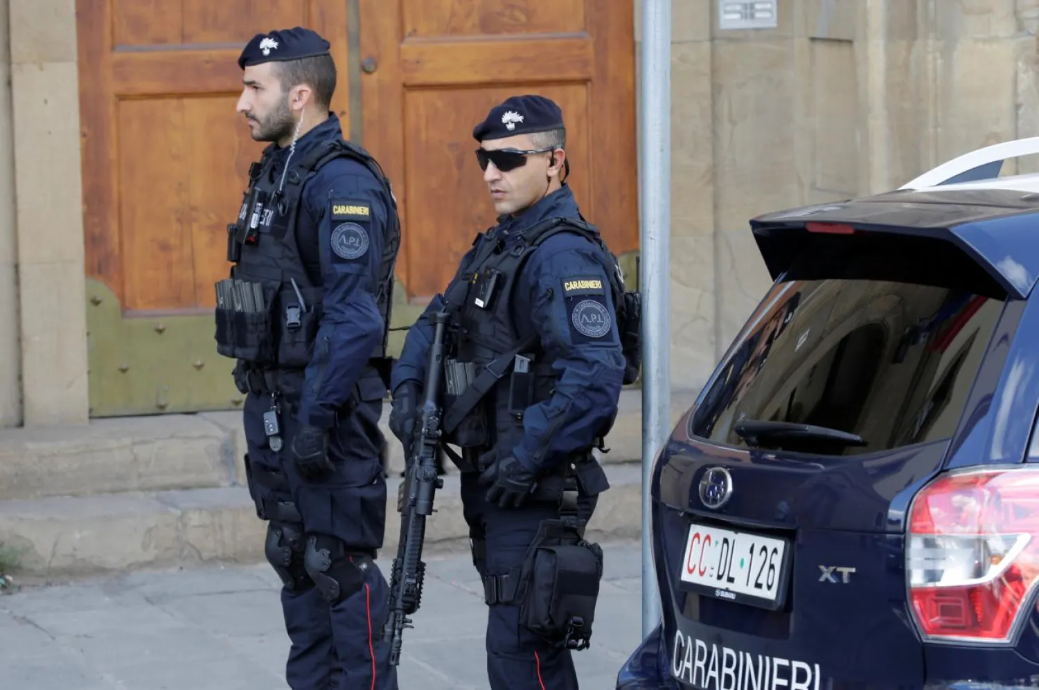 Armed police officers in Florence, Italy September 22, 2017. REUTERS/Max Rossi