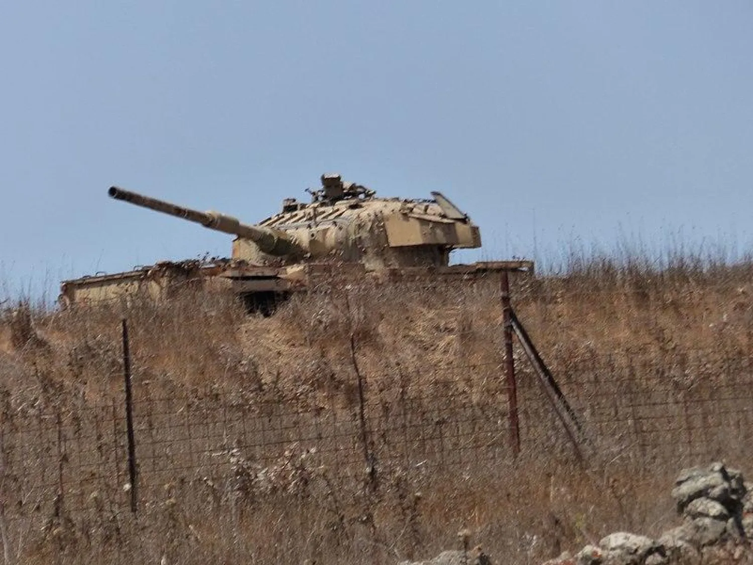 دبابة إسرائيلية في الجولان (ويكيميديا)