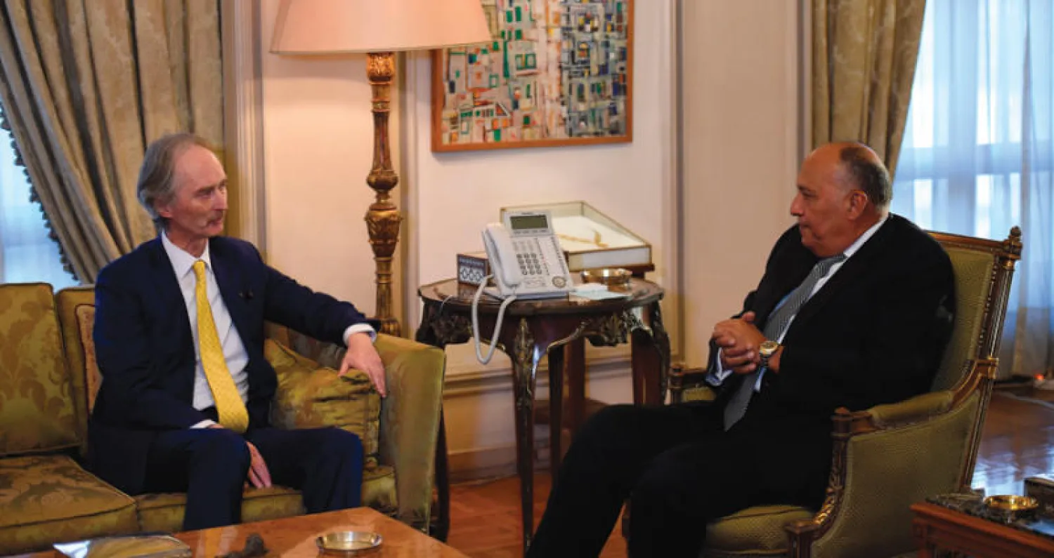 غير بيدرسون التقى شكري في القاهرة أمس (إ.ف.ب)