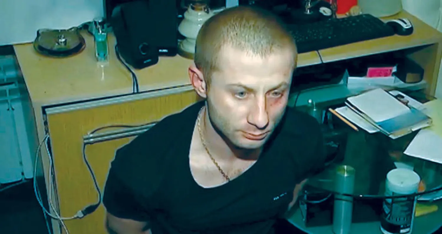 سارق اللوحة من معرض تريتياكوفسكايا الشهير في موسكو