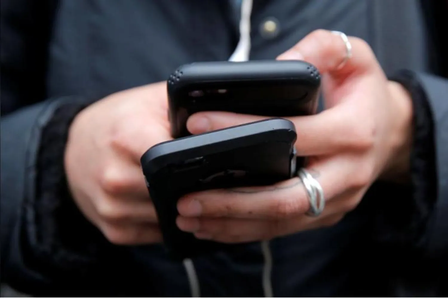 باتاناديغ كان يشارك في مسابقة للعبة جماعية عبر الإنترنت (رويترز)