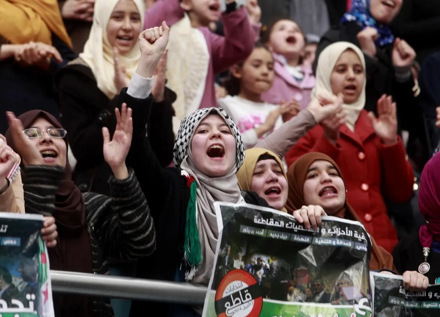 Protesters shout slogans as they call for a boycott of the Algerian presidential election in Algiers March 21, 2014. (Reuters)