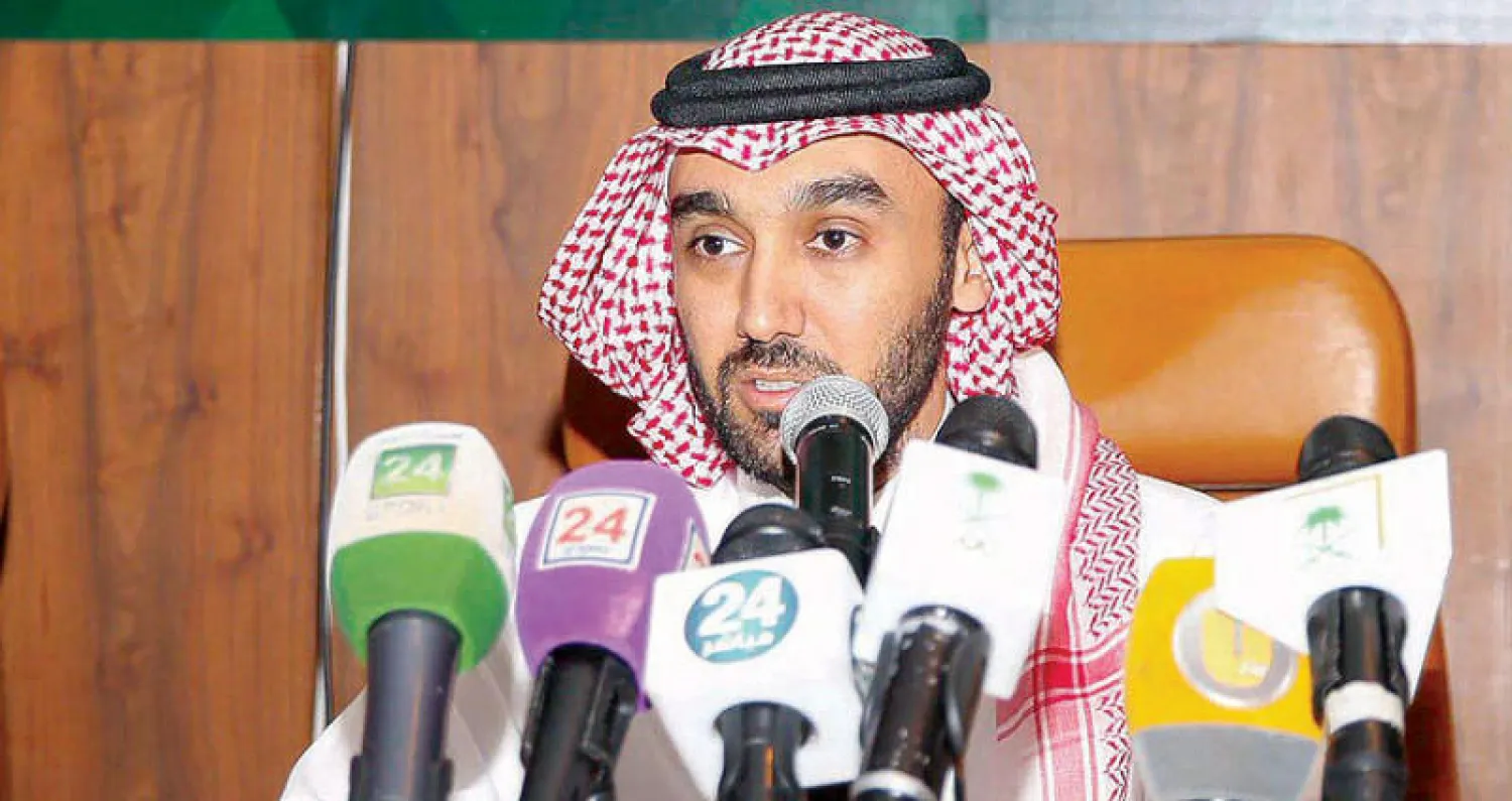 الأمير عبد العزيز الفيصل يتحدث خلال الاجتماع التأسيسي الأول للجنة الرياضيين السعودية (الشرق الأوسط)