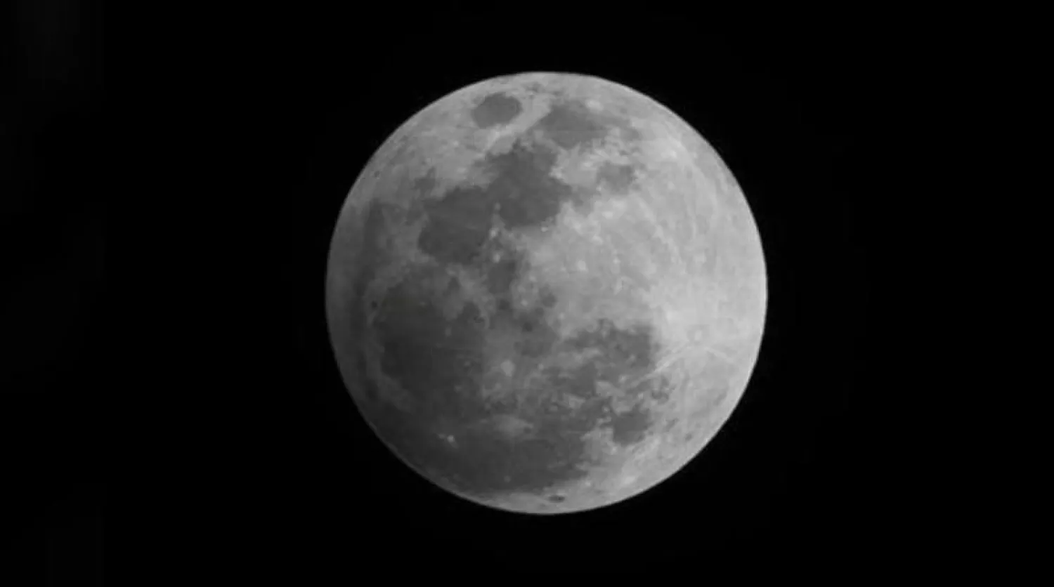 موسكو أبدت قلقها من احتمالية ظهور خلافات مع بعض الدول حول تبعية أراضي «القمر» (رويترز)