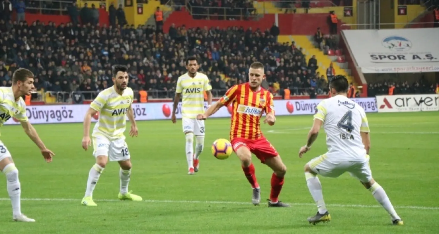 Fenerbahçe Kayseri'de kötü gidişi durduramadı 