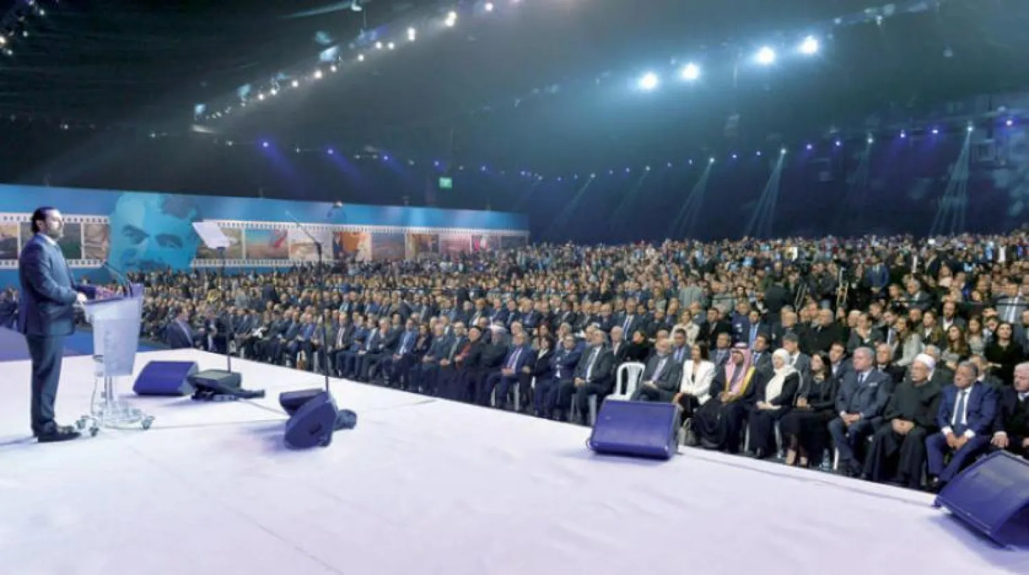 Lübnan Başbakanı Saad Hariri, babasının suikast sonucu ölmesinin 14'üncü yılı münasebetiyle  düzenlenen törende konuştu (EPA)