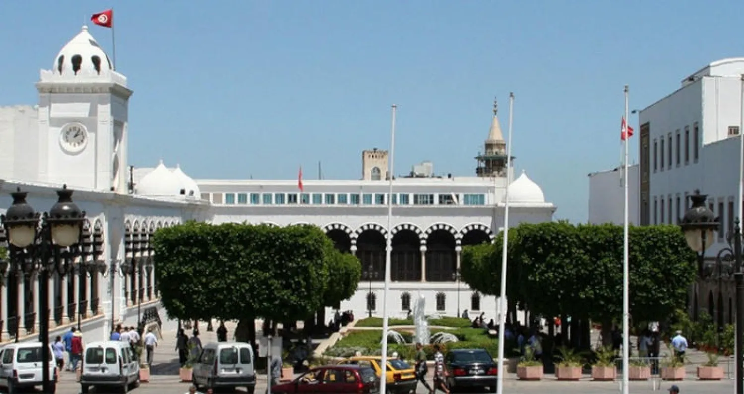 خسائر المؤسسات الحكومية التونسية تتجاوز 2.2 مليار دولار