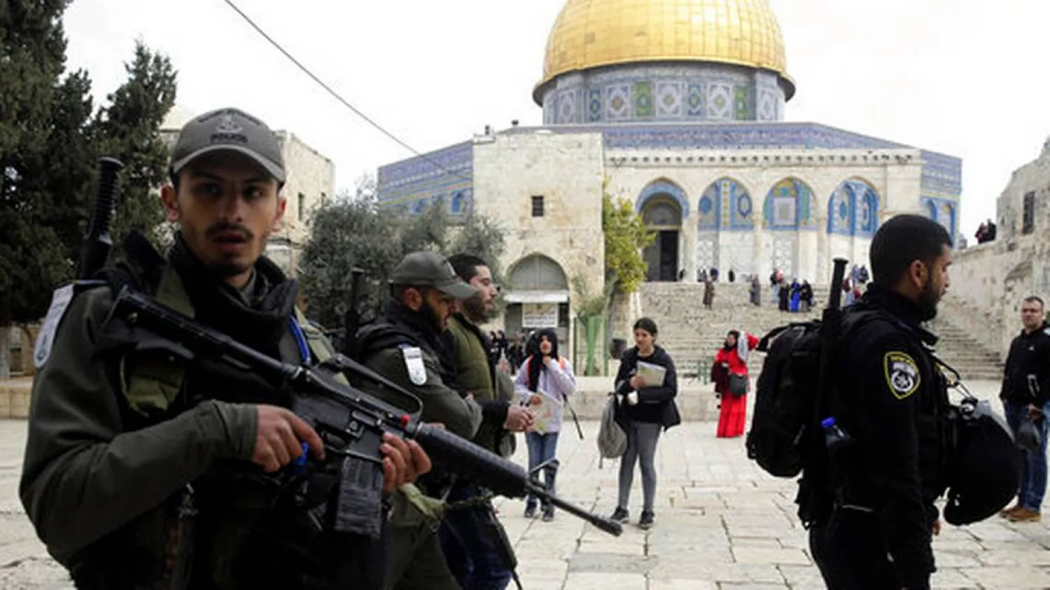 Israeli police arrest a Palestinian in front of the Dome of the Rock mosque in Jerusalem, Monday, Feb. 18, 2019. (Mahmoud Illean/Associated Press)