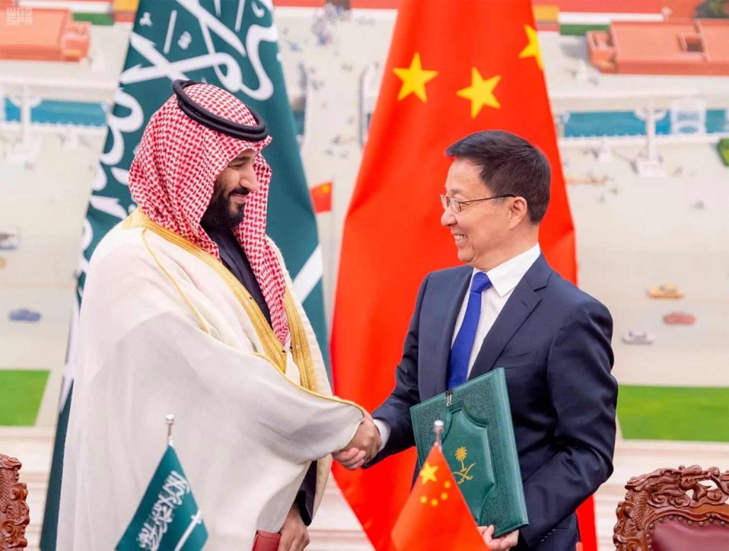 Crown Prince Mohammed bin Salman meets Vice Premier of the State Council of China Han Zheng in Beijing. (SPA)