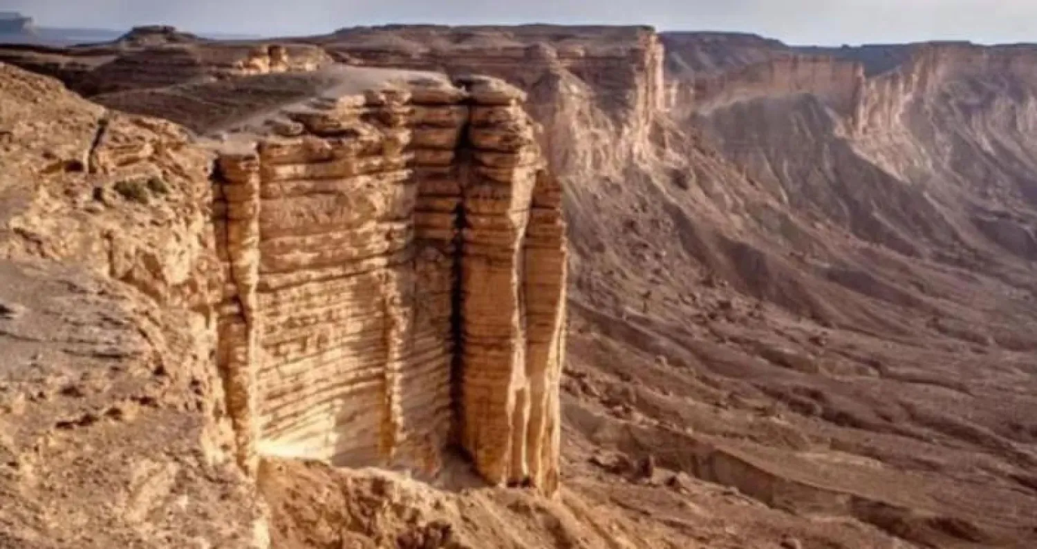 «القدية» تحتضن فعالية تحدي جبال طويق «الهايكنغ»