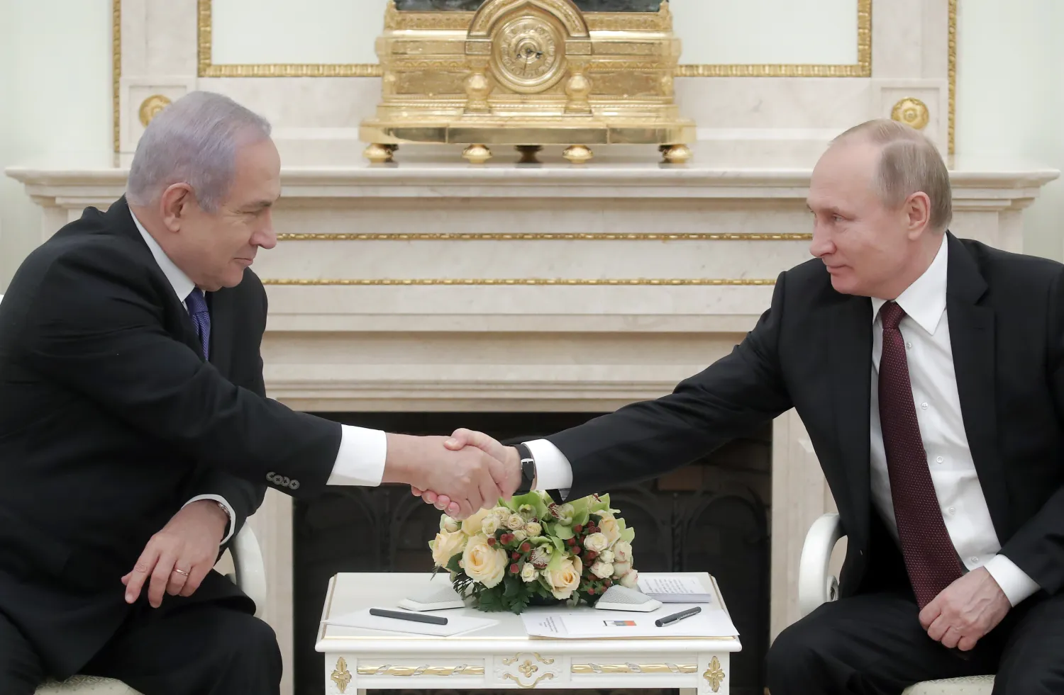 Putin ve Netanyahu Suriye'de anlaştı: Yabancı savaşçılar çekilecek