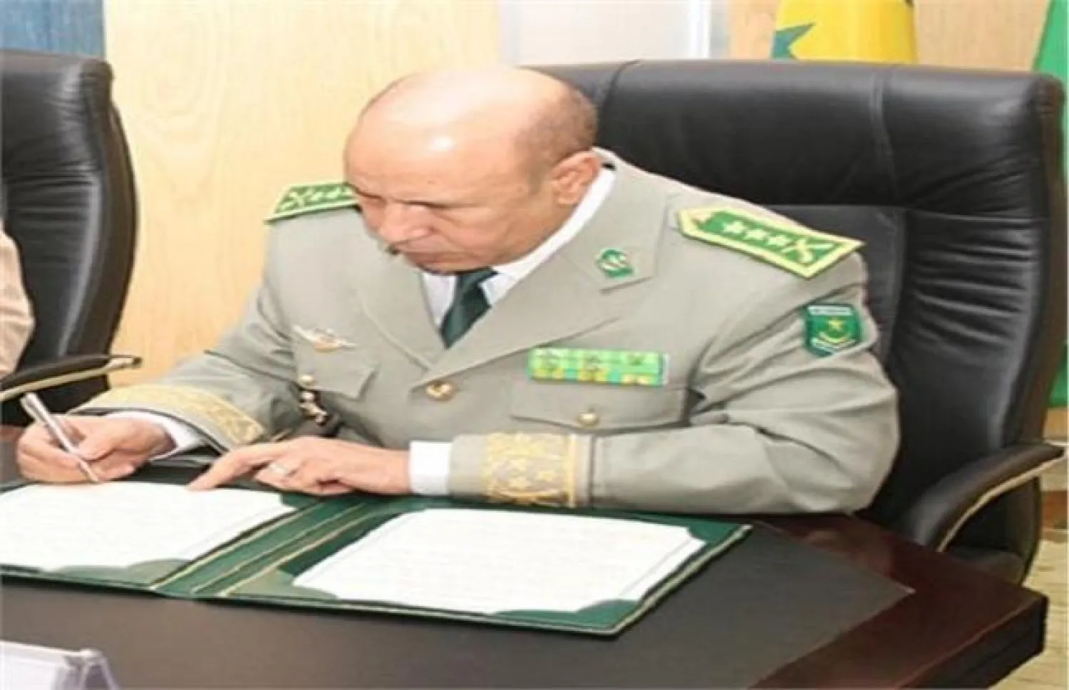 وزير الدفاع الموريتاني محمد ولد الشيخ محمد أحمد المكنى (أرشيفية)