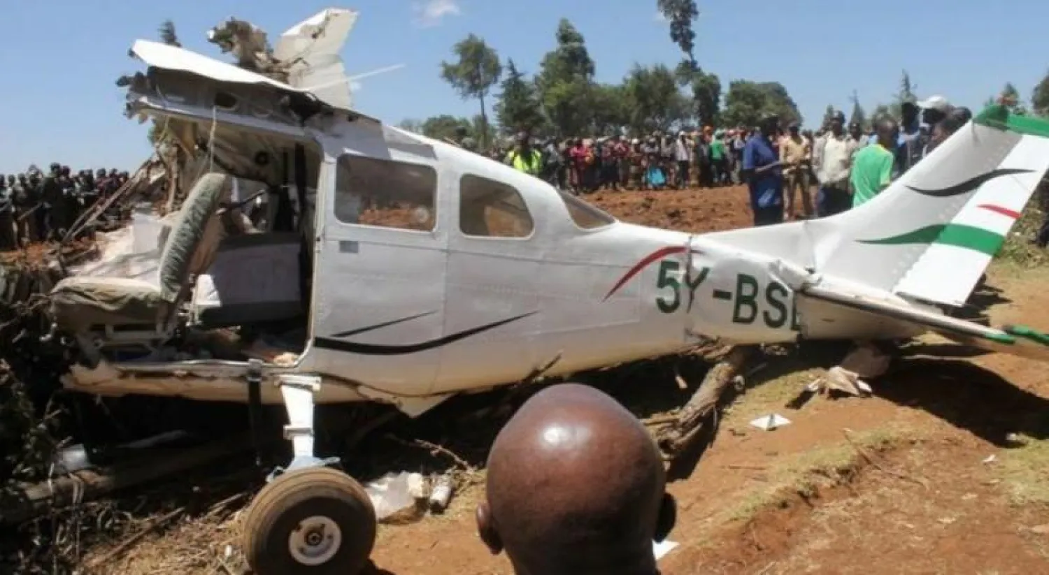 طائرة خفيفة تحطمت الشهر الماضي بكينيا (أرشيف - رويترز)