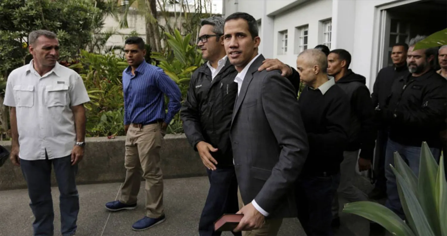 الحكومة الفنزويلية لا تزال تلتزم الصمت غداة عودة غوايدو 