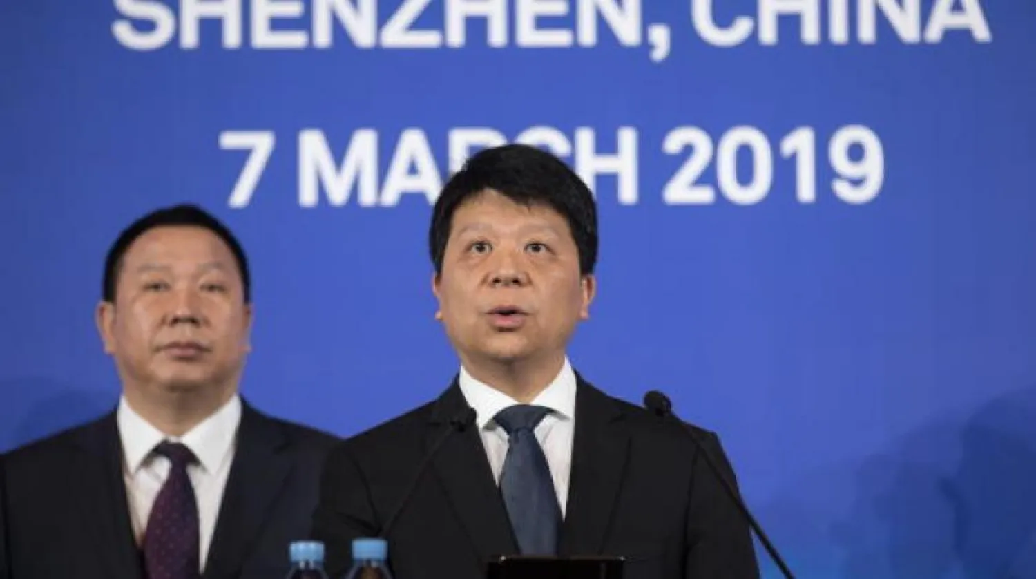 Guo Ping, Huawei’nin Shenzhen’deki basın toplantısında iken (EPA)