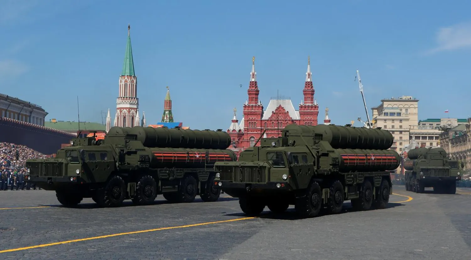 Russian servicemen drive S-400 missile air defense systems during the Victory Day parade at the Red Square in Moscow, Russia May 9, 2018. (Reuters)
