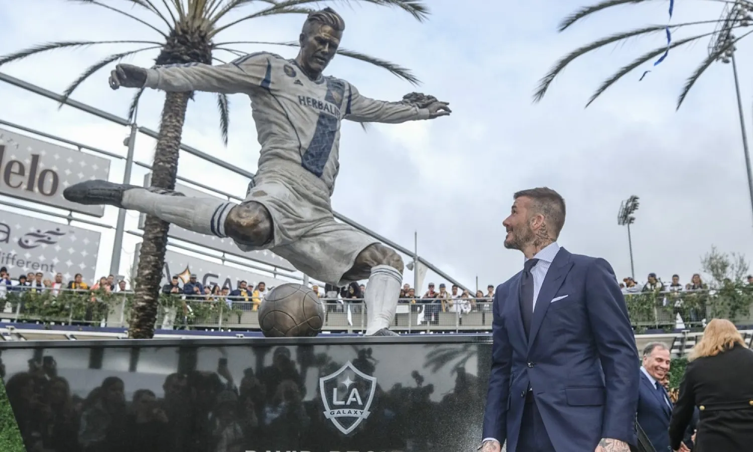The LA Galaxy will unveil a statue of David Beckham ahead of the club’s 2019 season opener on Saturday. (AP)