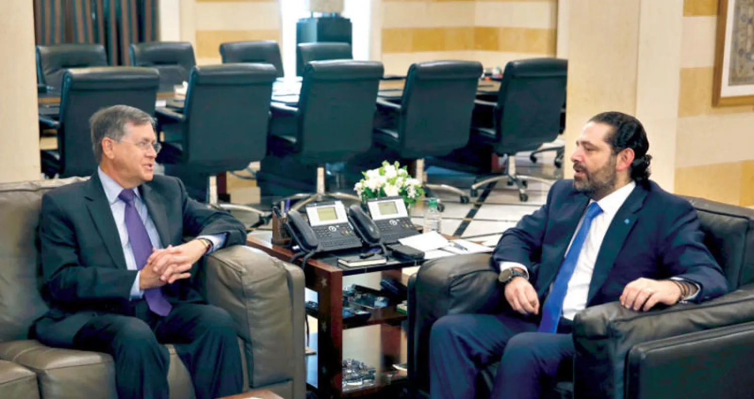 الرئيس سعد الحريري مستقبلاً ساترفيلد (أ.ب)