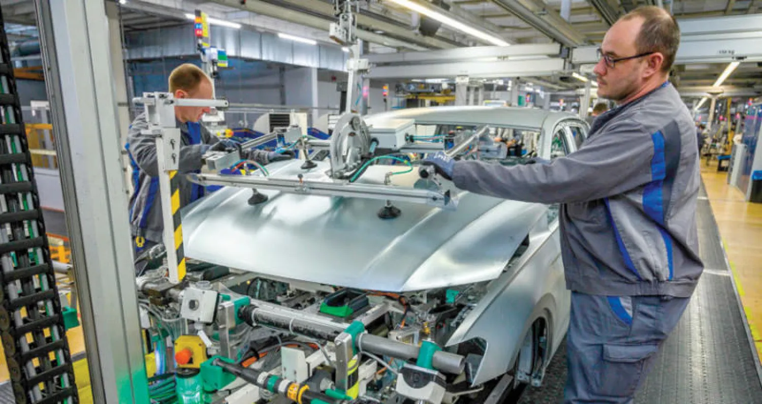 قطاع السيارات الألماني متماسك رغم الصعوبات