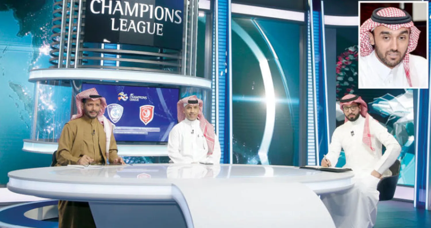 مباراة الهلال شهدت انطلاق أول استوديو تحليلي آسيوي بعد كسر احتكار الشبكة القطرية (تصوير: إقبال حسين) - (في الإطار) الأمير عبد العزيز الفيصل («الشرق الأوسط»)