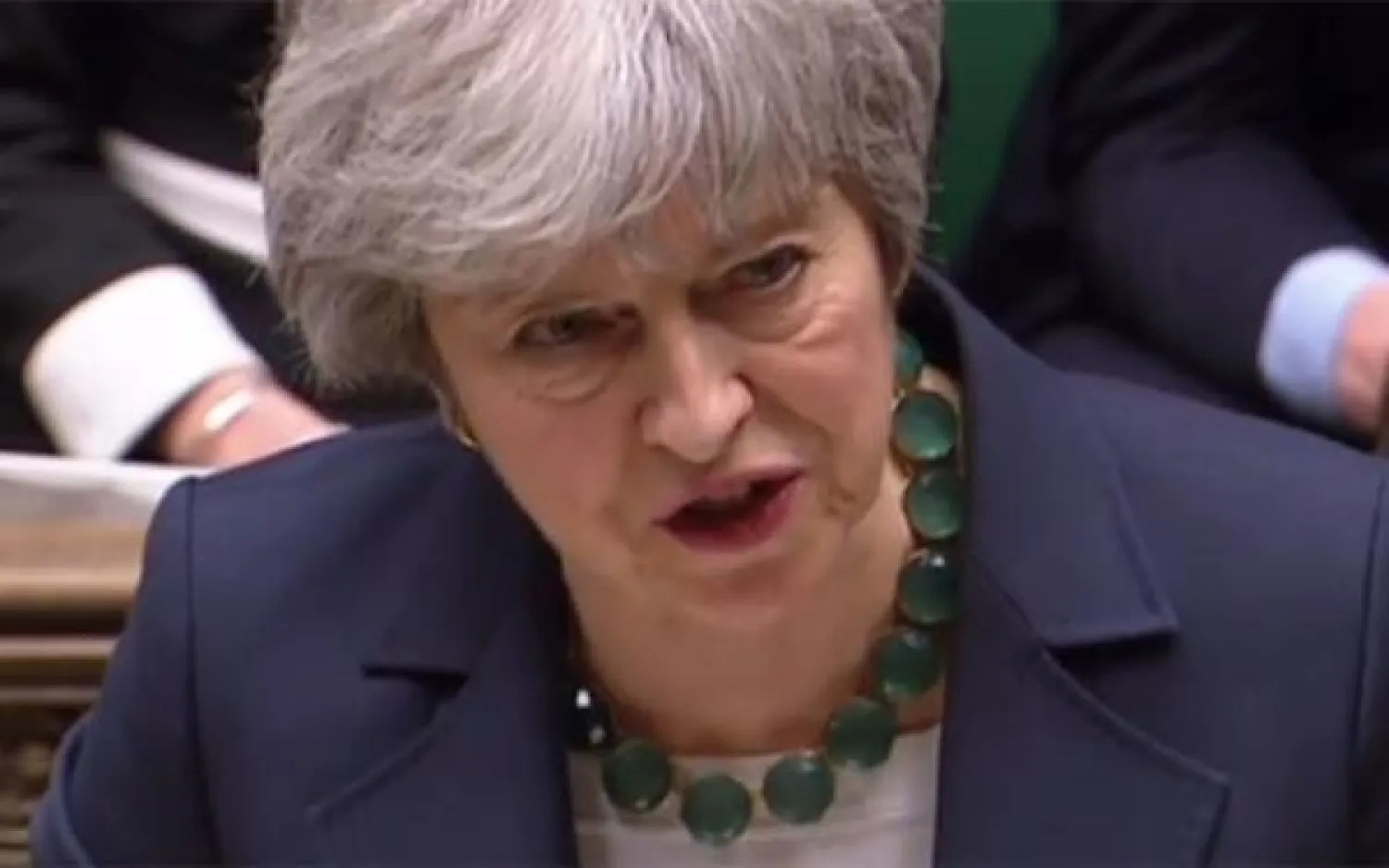 رئيسة الوزراء البريطانية تيريزا ماي تدلي ببيان في مجلس العموم يوم أمس الأربعاء (ا.ف.ب)