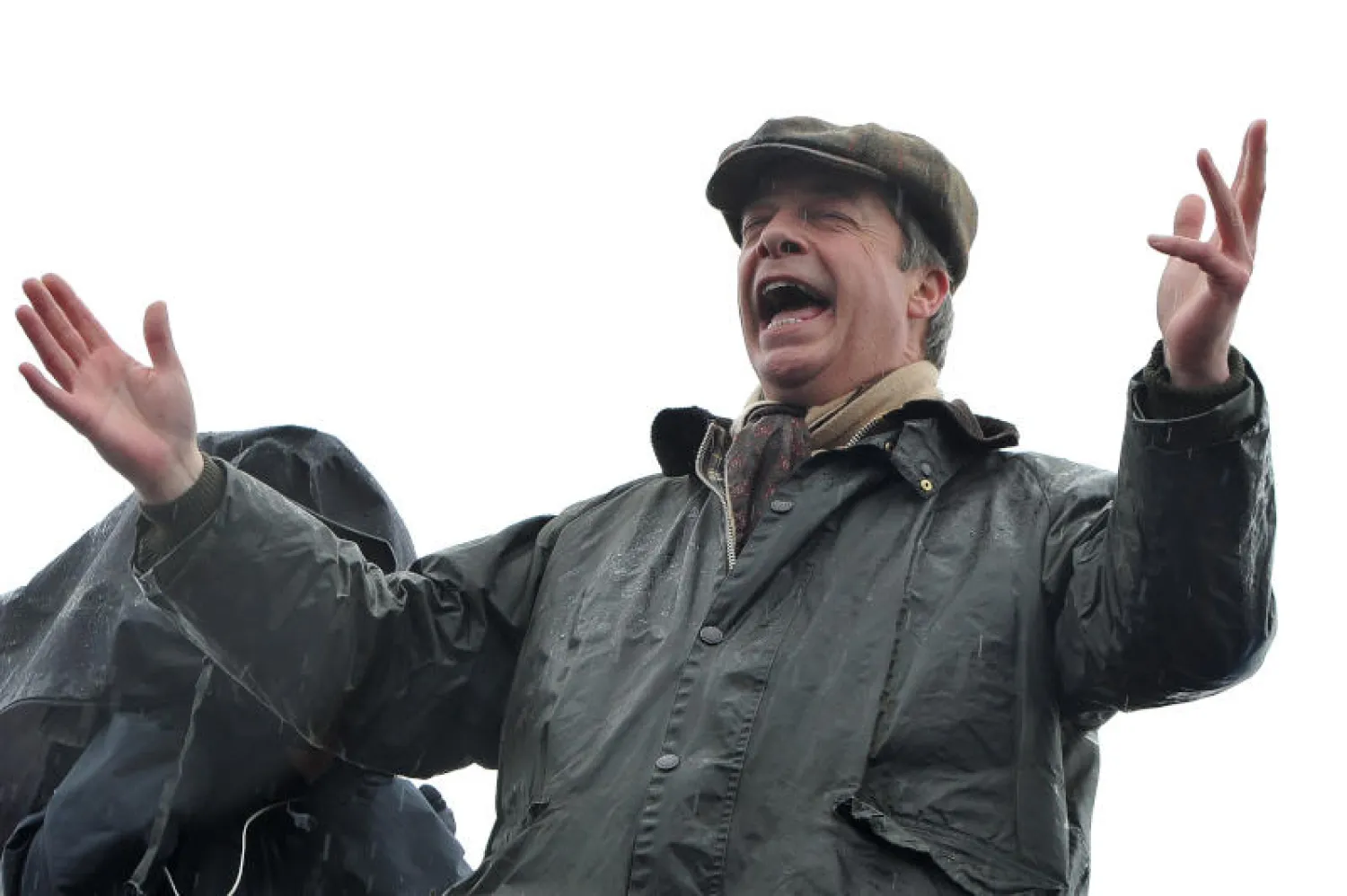 نايجل فاراج يتحدّث إلى أنصاره في سندرلاند (أ. ف. ب)