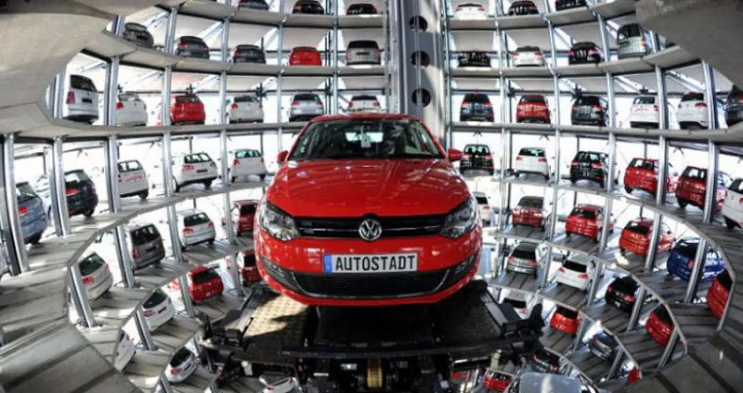 شركات السيارات الألمانية تخفض أسعارها في الصين