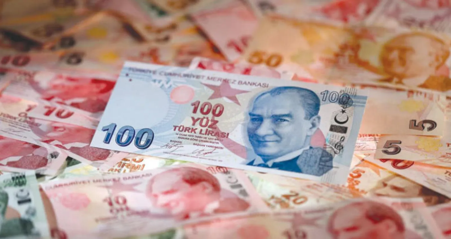 أعلن «المركزي التركي» أن إجمالي الأصول الخارجية بلغ 240.1 مليار دولار بدءاً من يناير الماضي (رويترز)