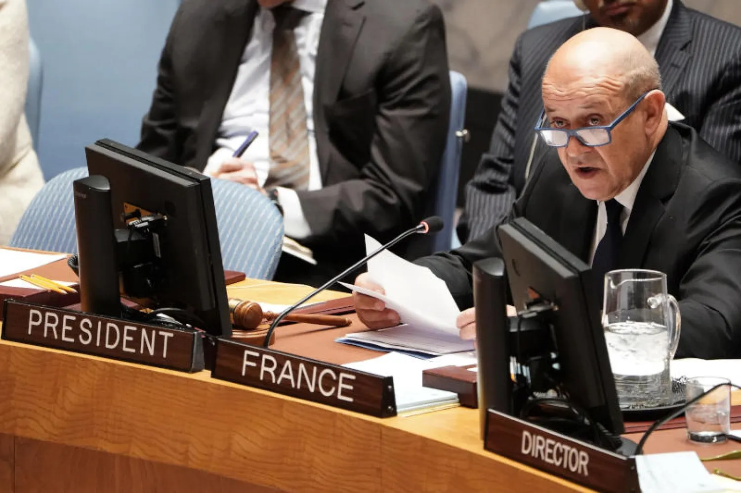 وزير خارجية فرنسا جان إيف لودريان يتحدّث في جلسة مجلس الأمن (رويترز)