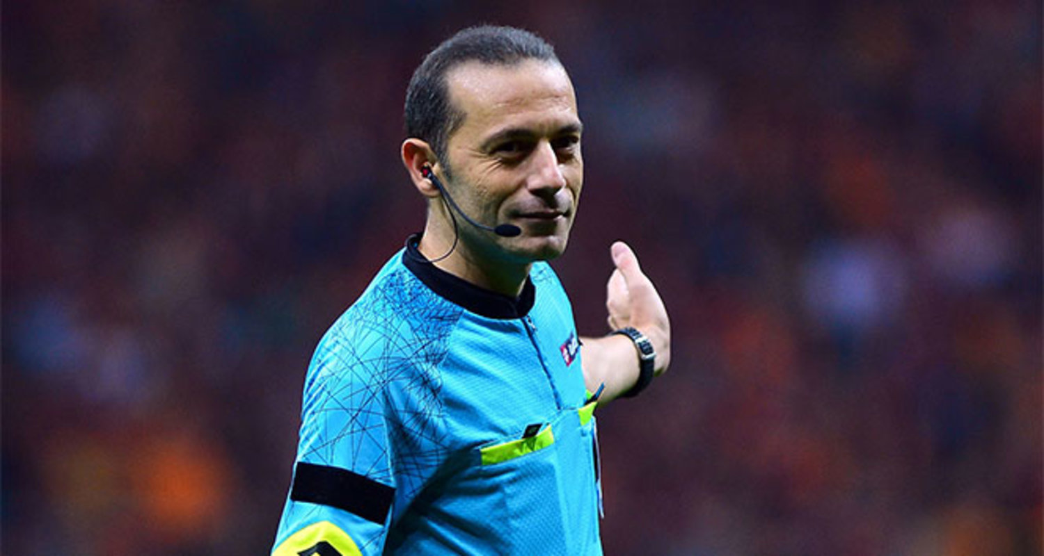 чакыр. чакыр. арбитр чакыр. джюнейт чакыр рефери. судьи футбола турецкий арбитр.