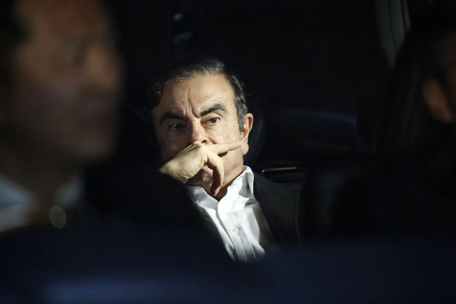 Ghosn Tweets Press Conference as Authorities Mull 4th Charge
