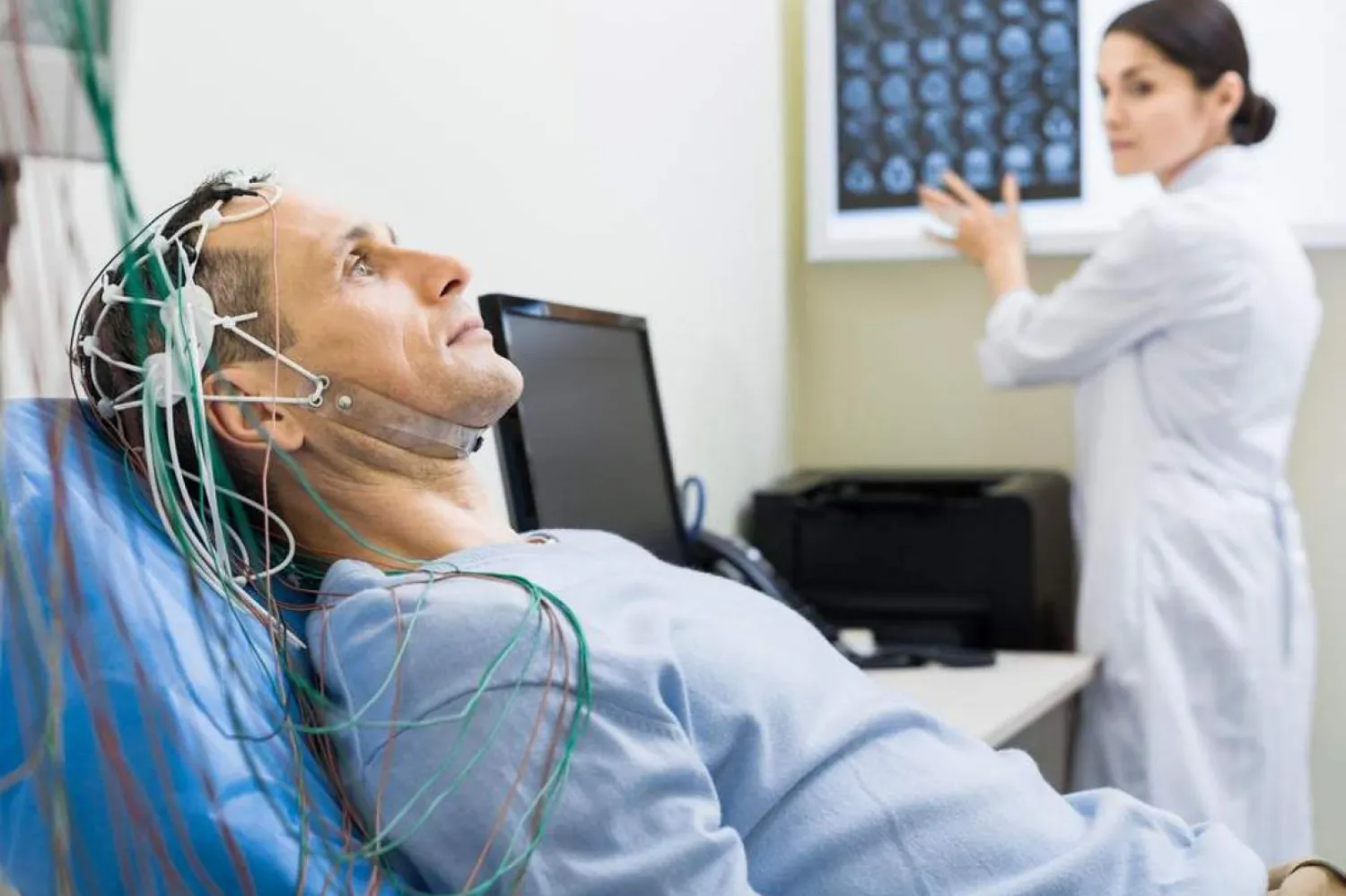 Bilim insanları elektroşokla hafızadaki tahripleri onarıyor 