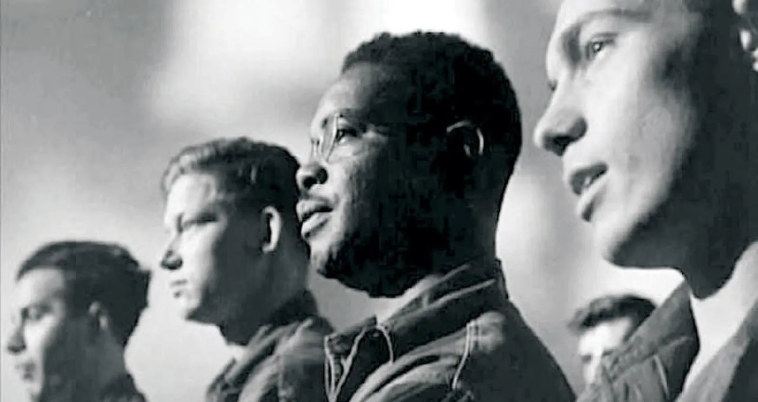 من: ليكن هناك ضوء