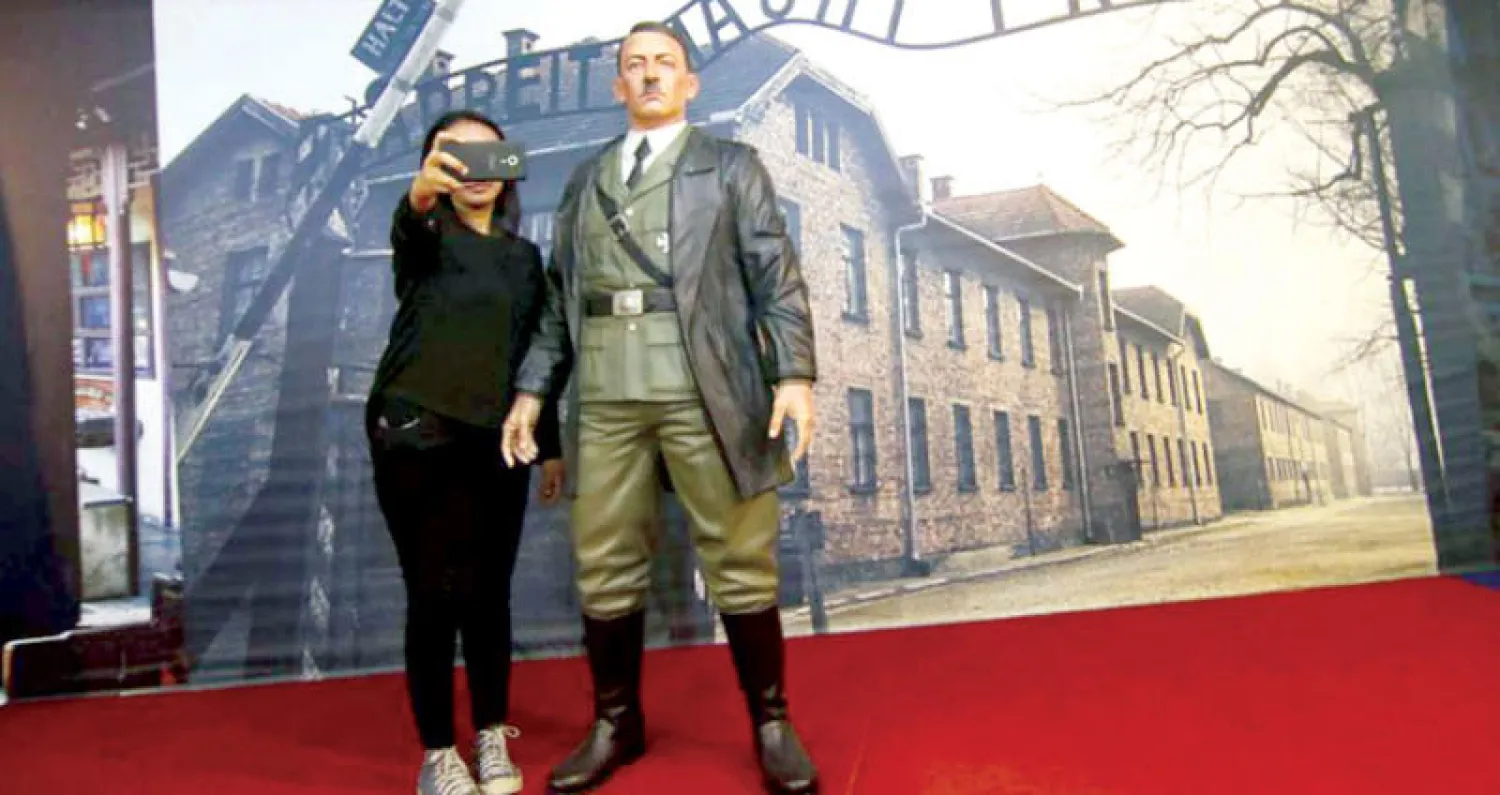 النمسا تنقل تمثالين لهتلر من خزانة البرلمان إلى المتحف