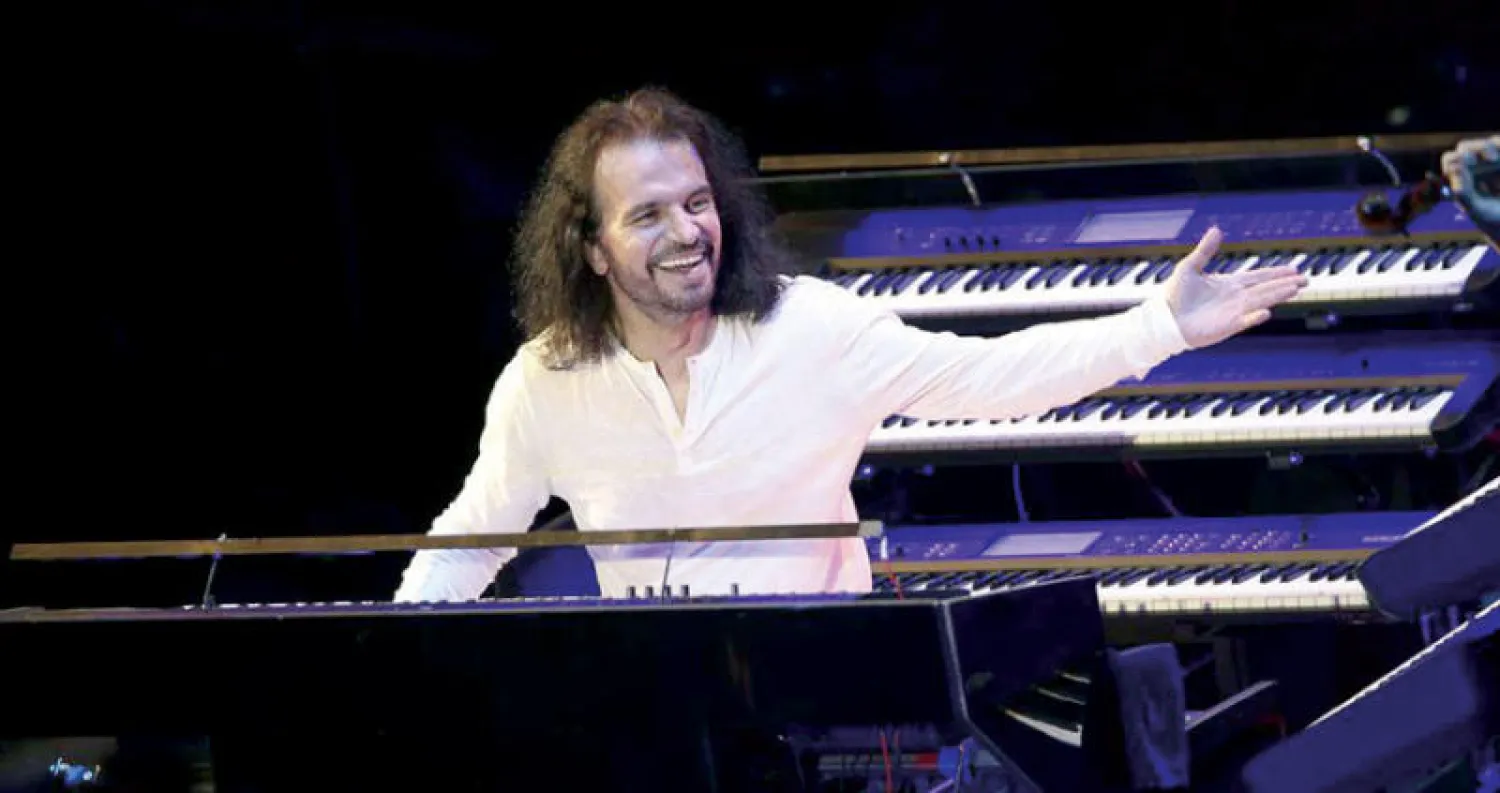 ياني عازف البيانو والموسيقي العالمي اليوناني الأصل