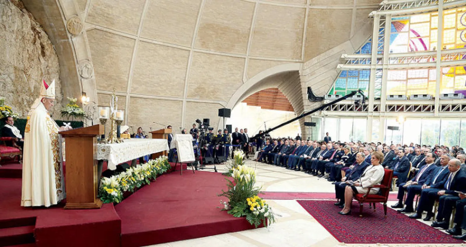 الرئيس اللبناني والسيدة الأولى في قداس الأمس بمناسبة الفصح (دالاتي ونهرا)