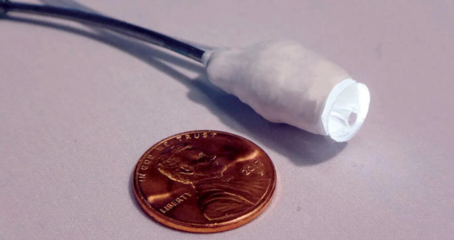 القسطرة الروبوتية وعلى رأسها مجسات بصرية وصمامات ضوئية