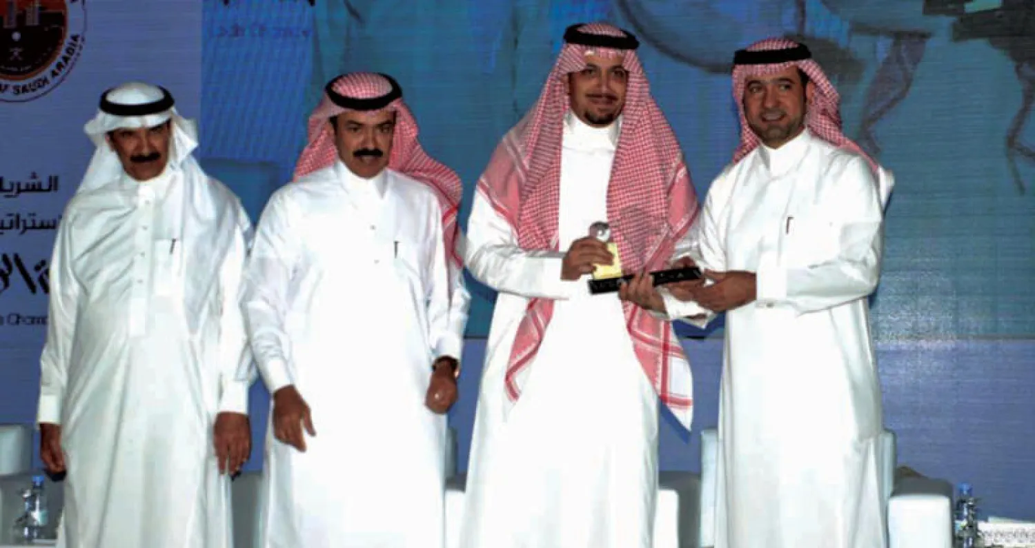 وزير الإسكان يكرم {سامبا} لرعايتها معرض ريستاتكس الرياض العقاري 2019