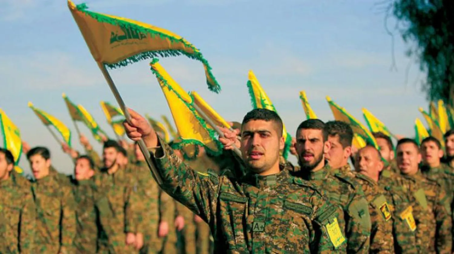 Hizbullah’ın Lübnan’ın güneyinde düzenlediği geçiş töreni. (AFP)