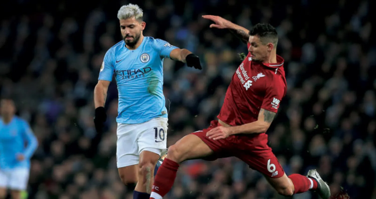 منافسة حامية الوطيس بين ليفربول ومانشستر سيتي على صدارة الدوري الإنجليزي (غيتي)