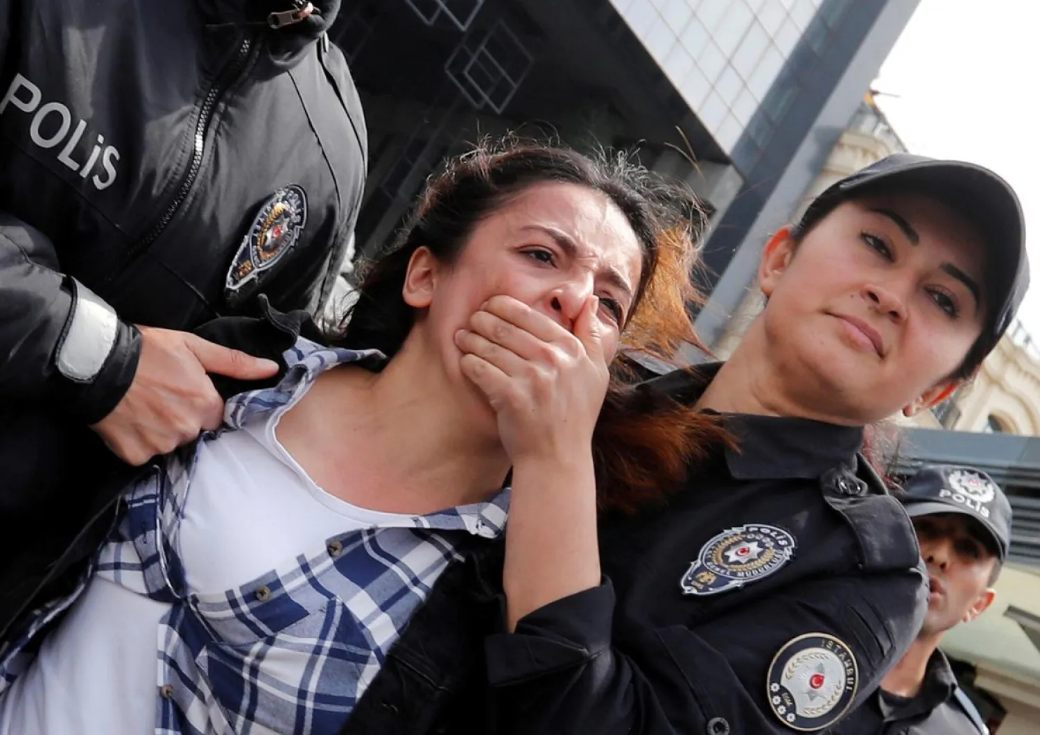 Police detain May Day protesters in Istanbul. (Reuters)