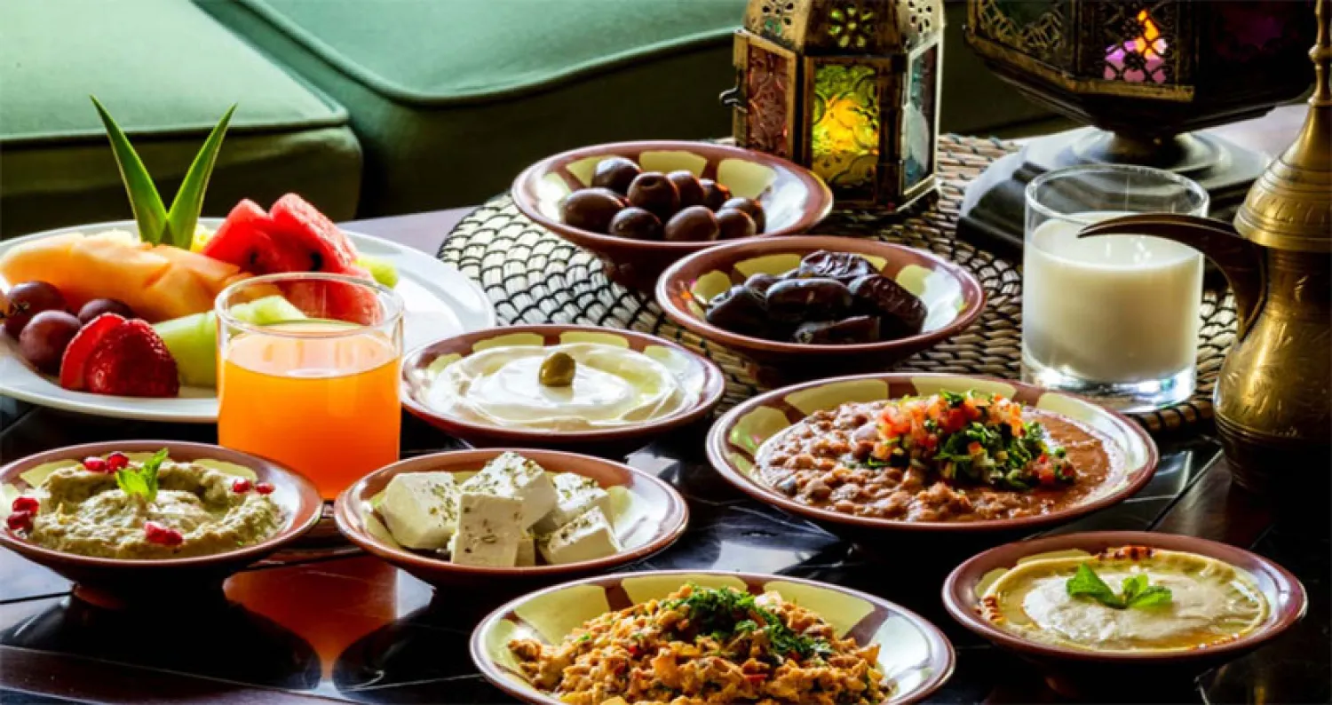 نصائح طبية لمرضى السكري والقلب والنساء الحوامل في رمضان 