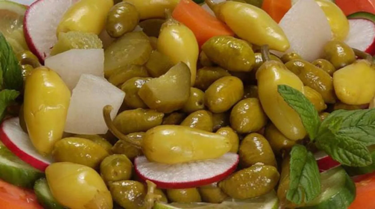  المخللات مفيدة في رمضان.. لكن باعتدال 